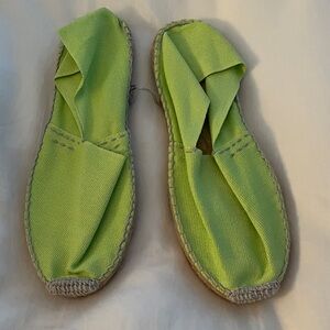 New Rock Flower Paper Huarache Flats 6.5